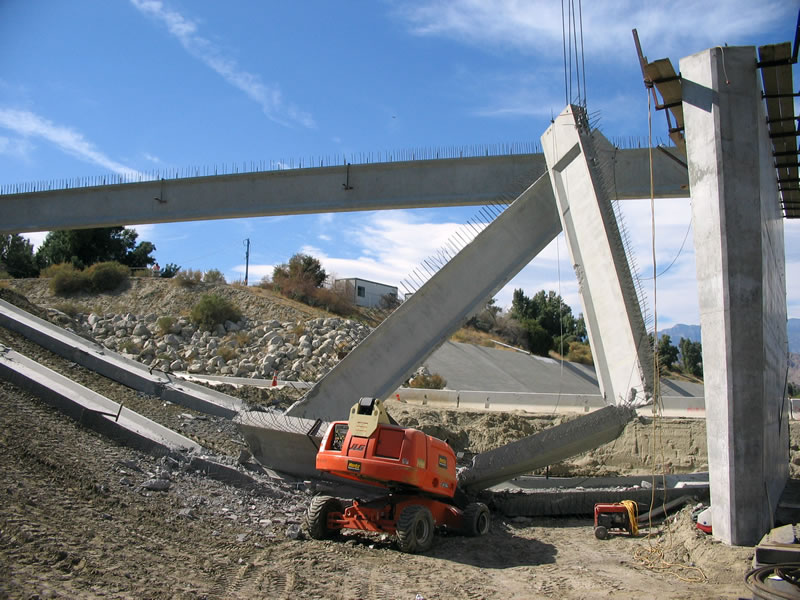 108-foot long x 5=foot tall conc girder failed during erection